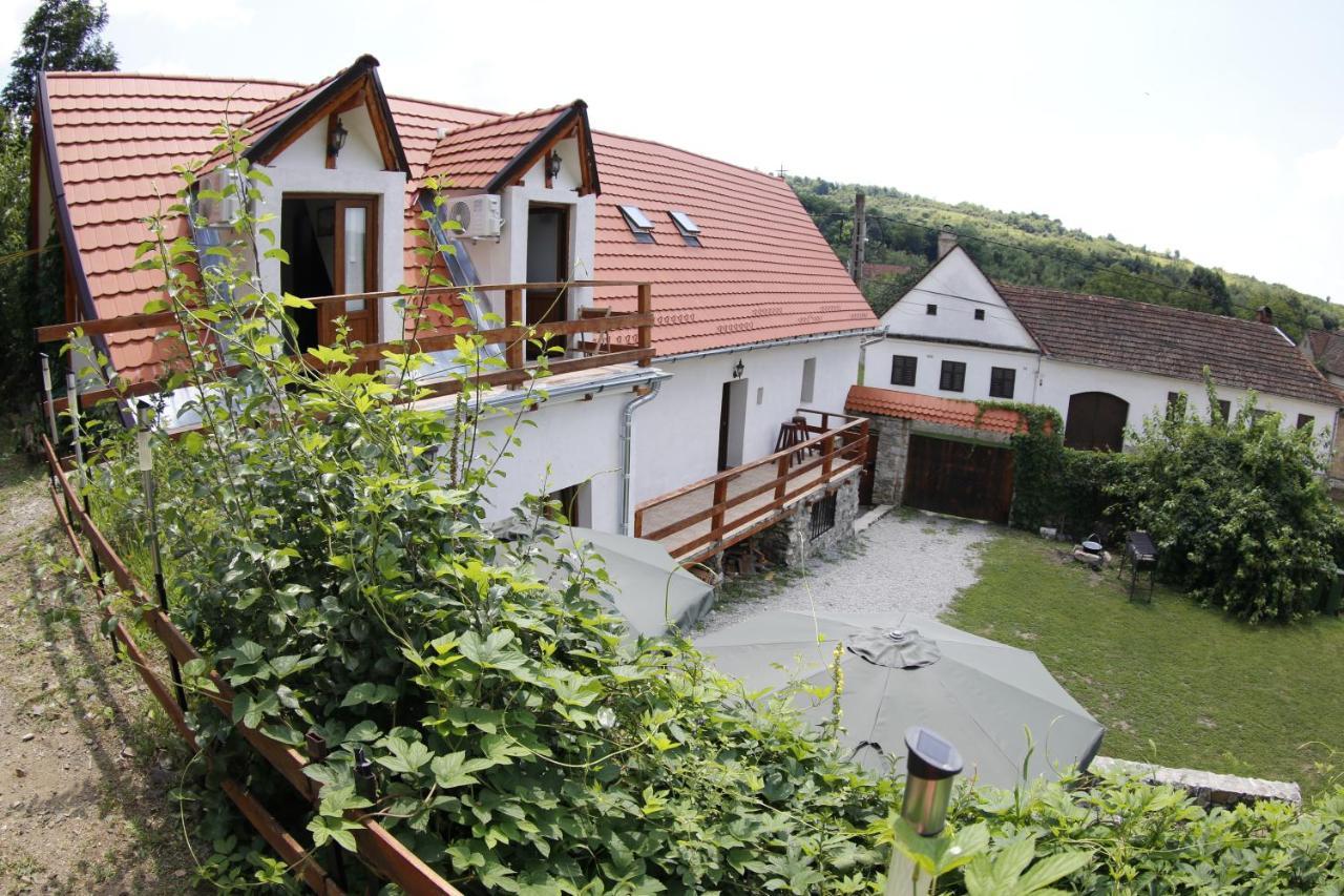 Nerahouse Ilidia Exterior foto